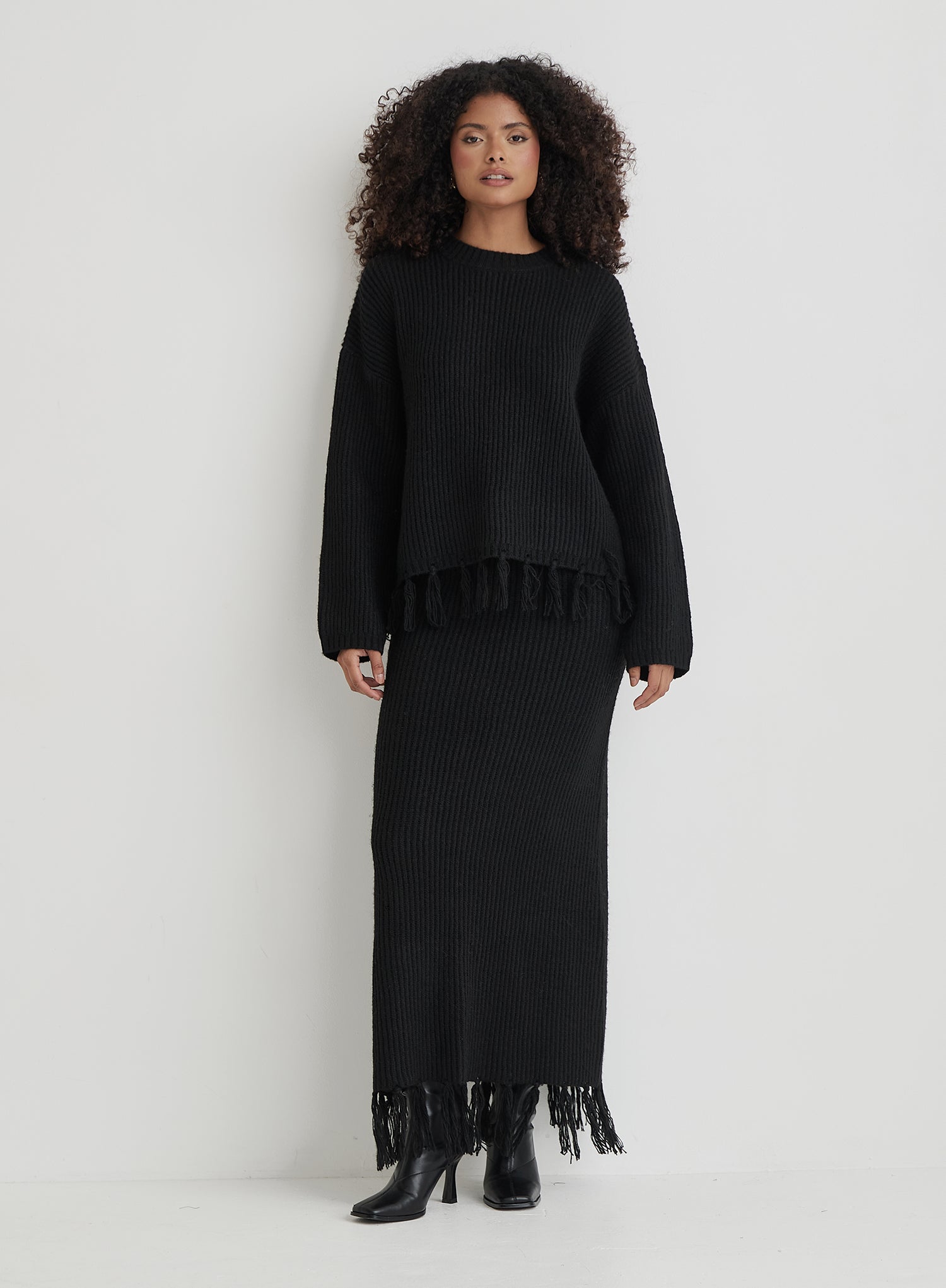 Black Oversized Tassle Trim Jumper
